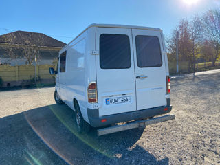 Mercedes Sprinter foto 3