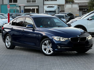 BMW 3 Series foto 4