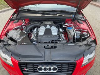 Audi S4 foto 8