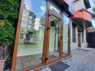 2400 euro .Parter. comercial ultracentral . Prima Linie. Pentru Business Dvs Super. foto 10