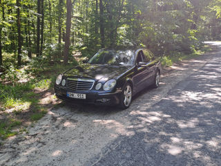 Mercedes E-Class foto 7