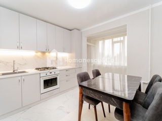 Apartament cu 3 camere, 75 m², Botanica, Chișinău foto 2