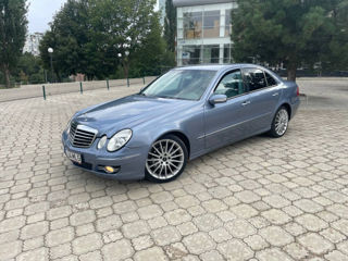 Mercedes E-Class