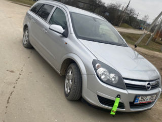 Opel Astra foto 2