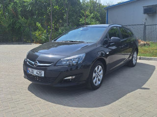 Opel Astra foto 1