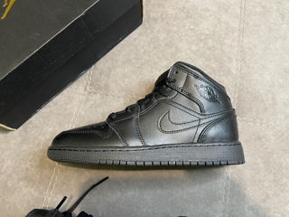 Nike Air Jordan 1 Mid 36 ( 23 cm )