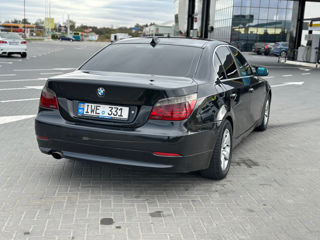 BMW 5 Series foto 4