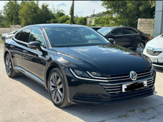 Volkswagen Passat foto 1