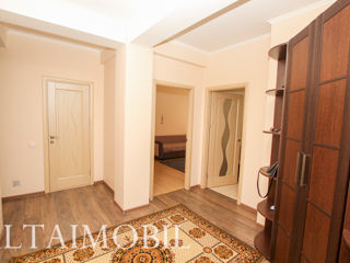 Apartament cu 2 camere, 65 m², Botanica, Chișinău foto 3