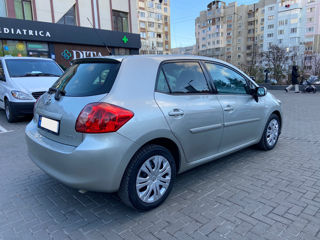 Toyota Auris foto 6