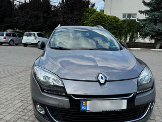 Renault Megane foto 1