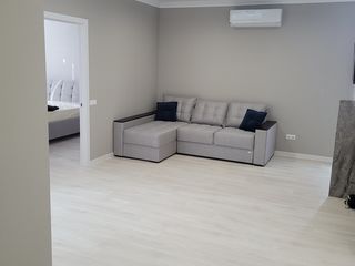 Apartament cu 2 camere, 72 m², Telecentru, Chișinău foto 8