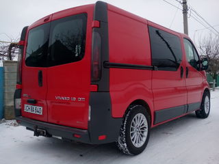 Opel Vivaro foto 6