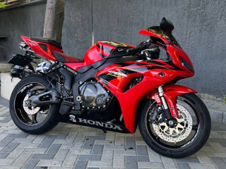 Honda CBR RR Fireblade foto 2