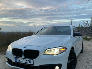 BMW 5 Series foto 1