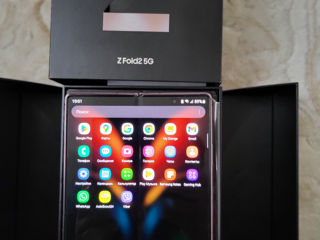 Samsung Z Fold 2 5G foto 2