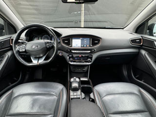 Hyundai IONIQ foto 10