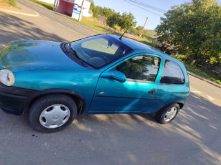 Opel Corsa foto 7