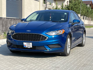 Ford Fusion foto 3