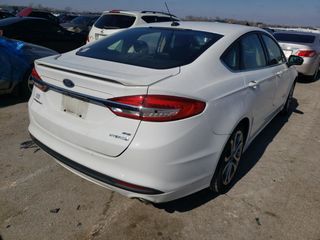 Ford Fusion foto 5