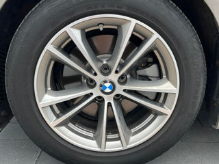 BMW 5 Series foto 9