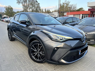 Toyota C-HR foto 4