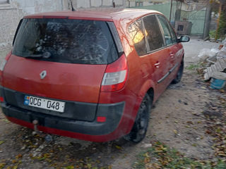 Renault Grand Scenic foto 6