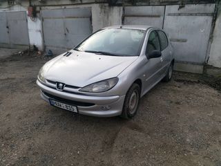 Peugeot 206 foto 1