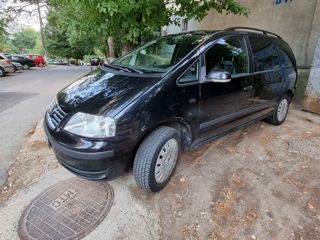 Volkswagen Sharan foto 4