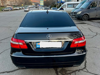 Mercedes E-Class foto 4