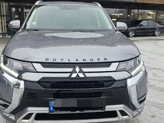 Mitsubishi Outlander foto 6