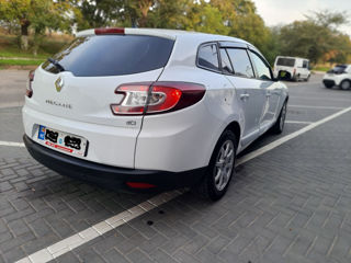 Renault Megane foto 2