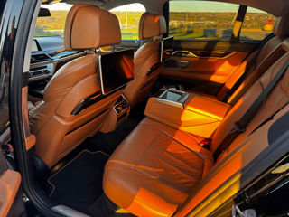 BMW 7 Series foto 5