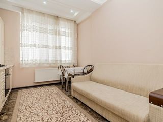 Apartament cu 1 cameră, 56 m², Centru, Chișinău foto 3