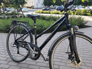 vând bicicletă