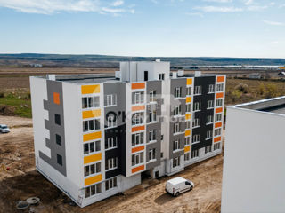 Apartament cu 2 camere, 66 m², Centru, Cojușna, Strășeni foto 2