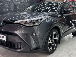 Toyota C-HR foto 3