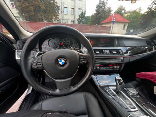 BMW 5 Series foto 8