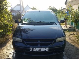 Chrysler Voyager foto 3