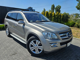 Mercedes GL-Class