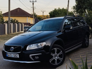 Volvo XC70 foto 1