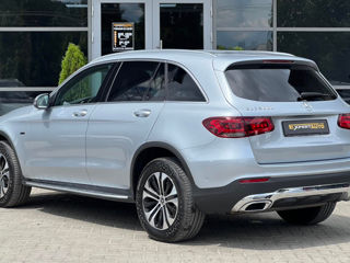 Mercedes GLC foto 4