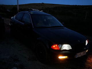 BMW 3 Series foto 6