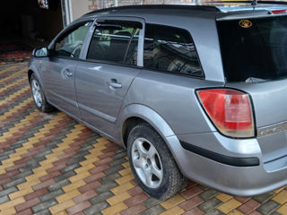 Opel Astra foto 3