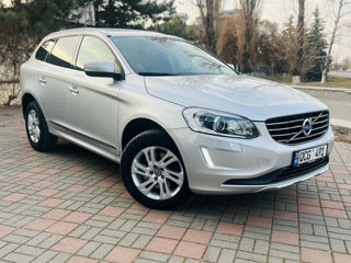 Volvo XC60 foto 4