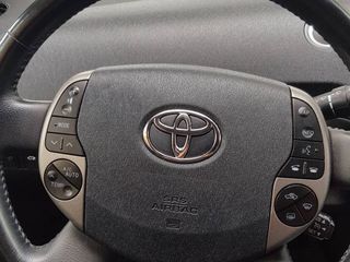 Toyota Prius foto 8