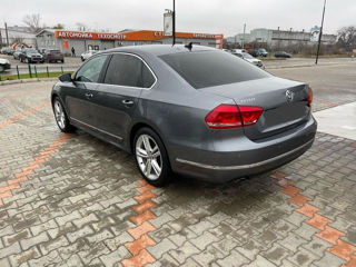 Volkswagen Passat foto 4