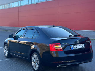 Skoda Octavia foto 4