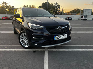 Opel Grandland X foto 1