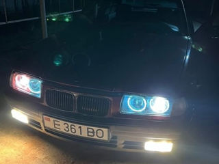 BMW 3 Series foto 6